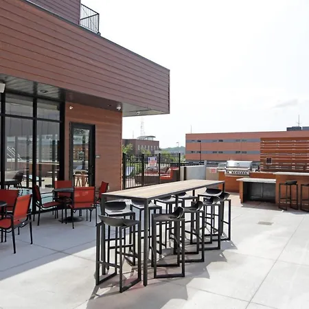 Sleepover Premier Downtown Des Moines Apartments Exterior foto