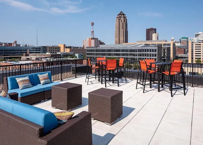 Premiere Sculpture Park Apartments
